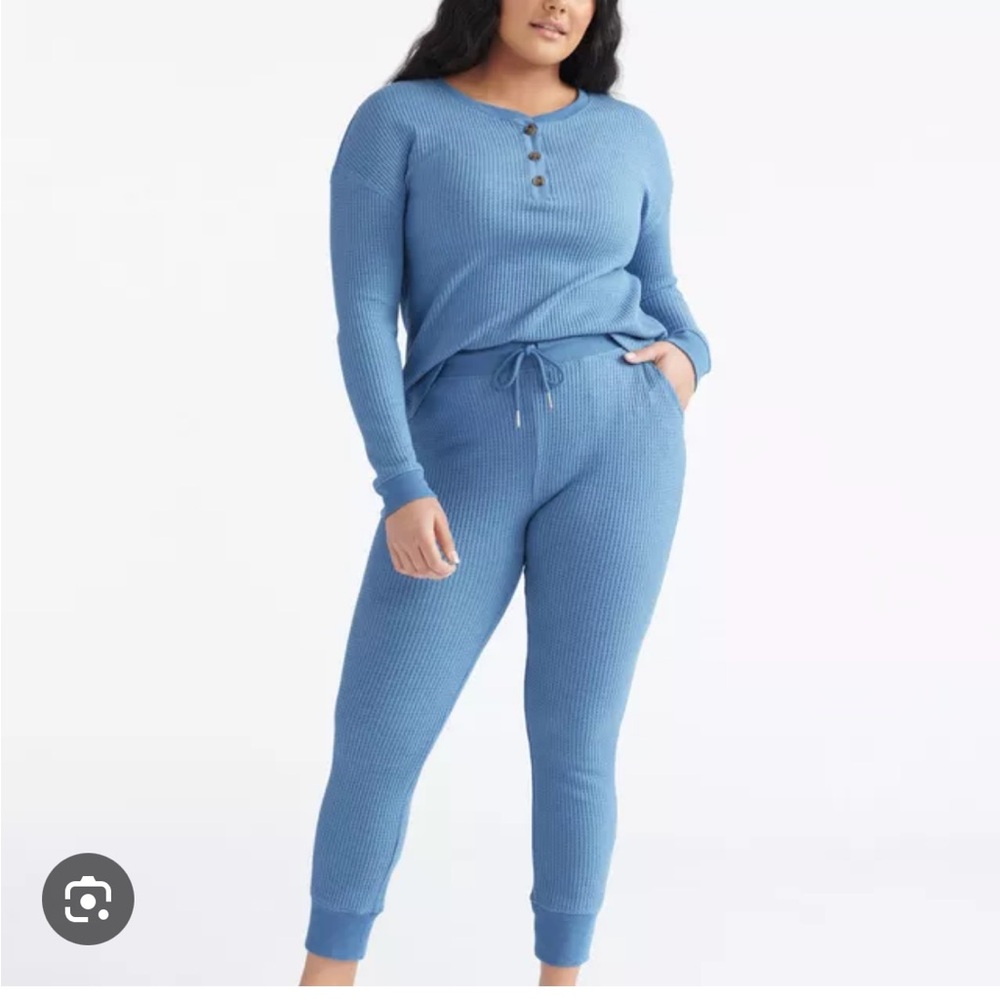 Knix waffle jogger and Henley top set